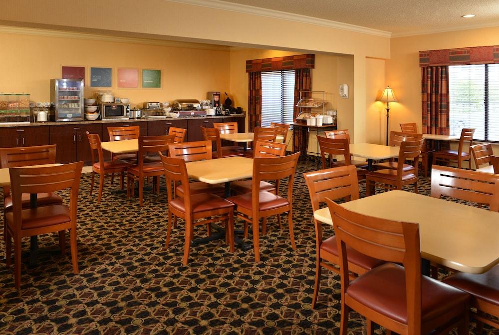 Comfort Suites Prestonsburg West Extérieur photo