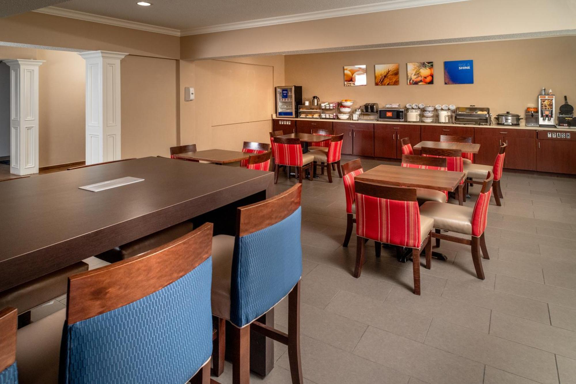 Comfort Suites Prestonsburg West Extérieur photo