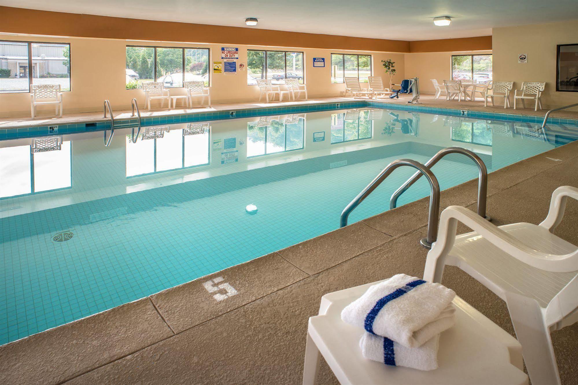 Comfort Suites Prestonsburg West Extérieur photo